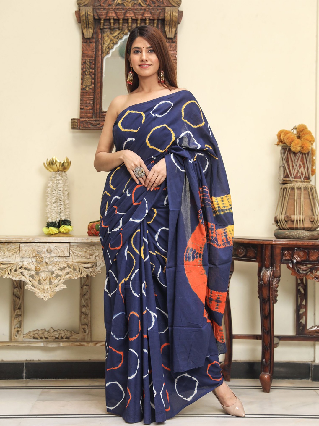 

TROPWEAR Mulmul Cotton Block Print Saree, Blue