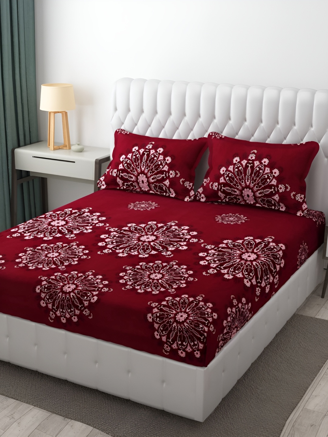 

DECOREZA Maroon Floral 300 TC King Cotton Fitted Bedsheet with 2 Pillow Covers