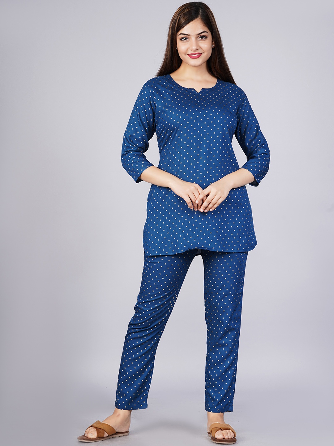

ANJAYA Embroidered Regular Notched Neck Straight Kurta with Palazzos, Teal