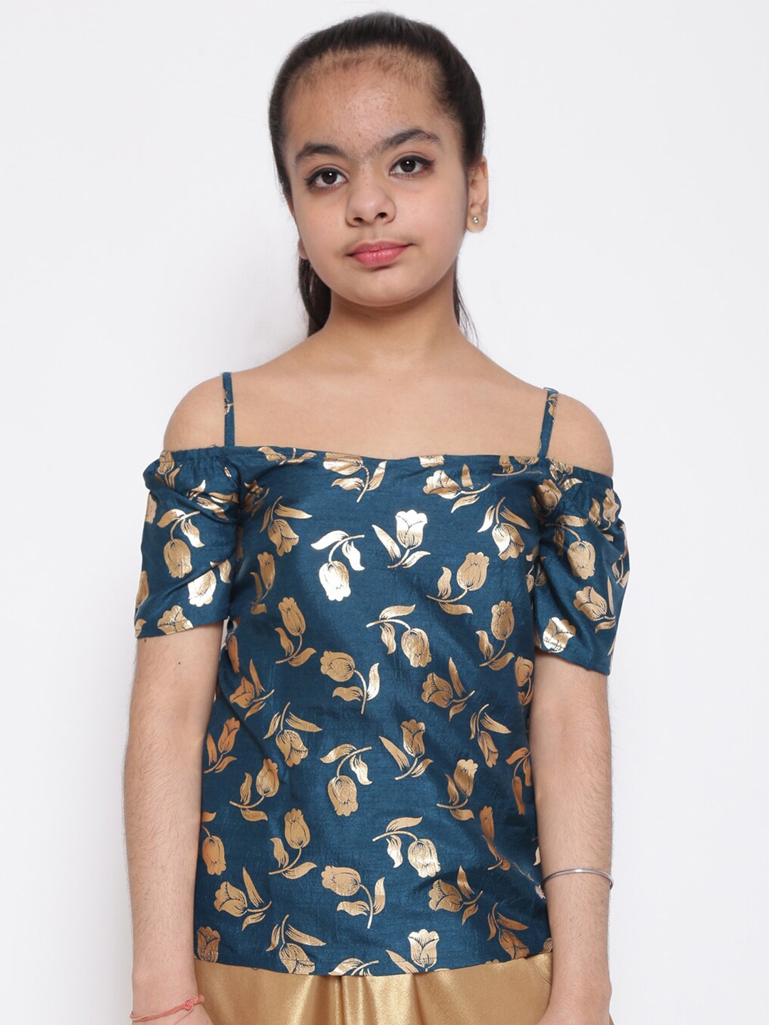 

Aks Kids Girls Floral Printed Shoulder Straps Cold-Shoulder Regular Top, Blue