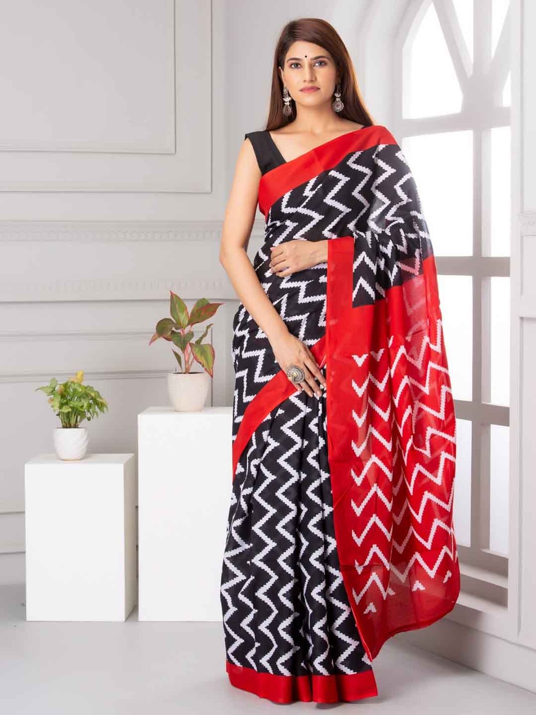 

TROPWEAR Pure Cotton Block Print Saree, Black