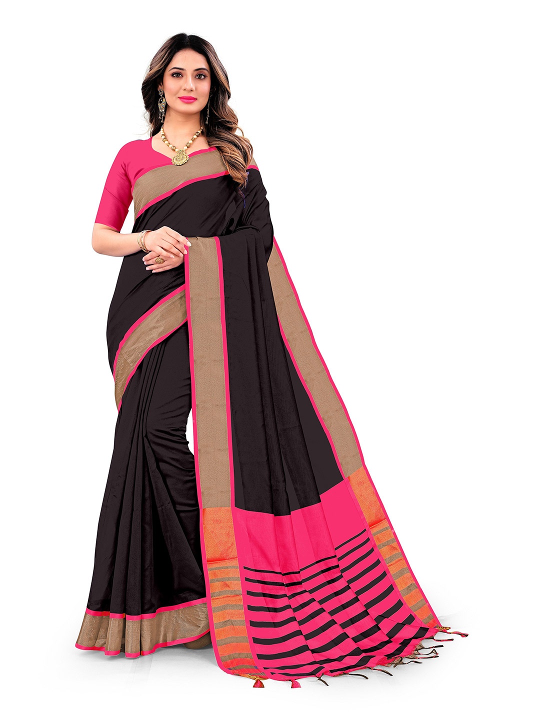

VEDANT VASTRAM Zari Silk Cotton Banarasi Saree, Black