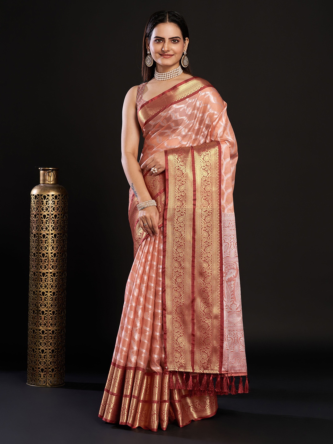 

VEDANT VASTRAM Ethnic Woven Design Zari Banarasi Saree With Tassels, Peach