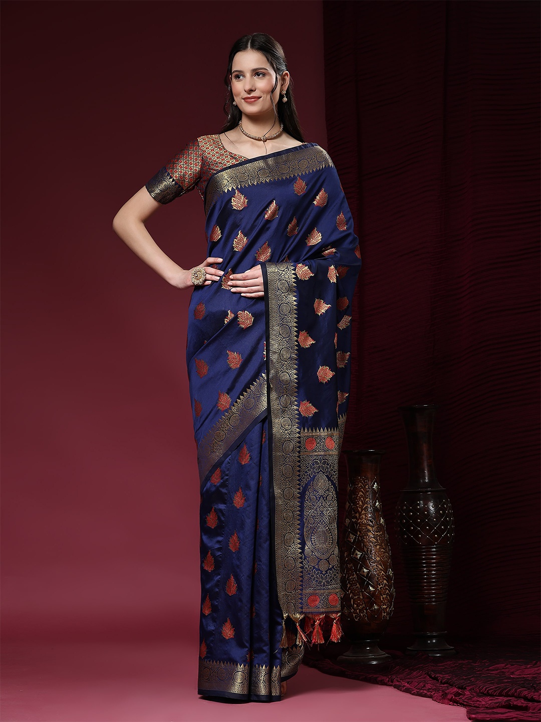 

VEDANT VASTRAM Ethnic Motifs Woven Design Zari Silk Blend Banarasi Saree, Navy blue