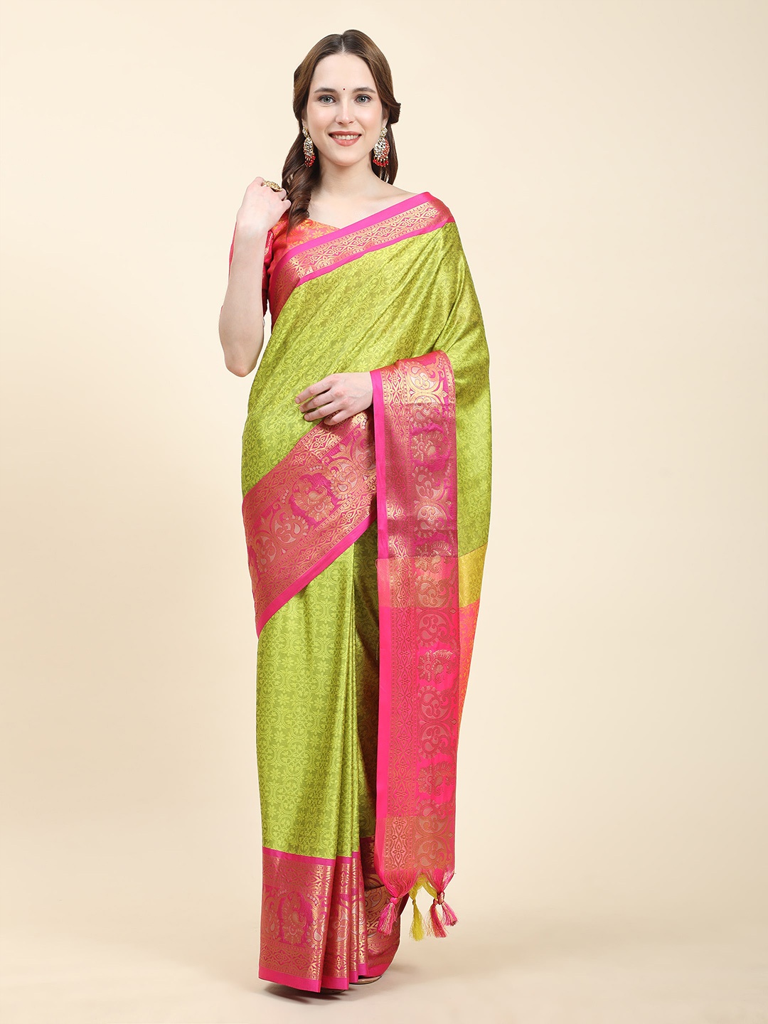 

VEDANT VASTRAM Ethnic Motifs Woven Design Zari Banarasi Saree, Lime green