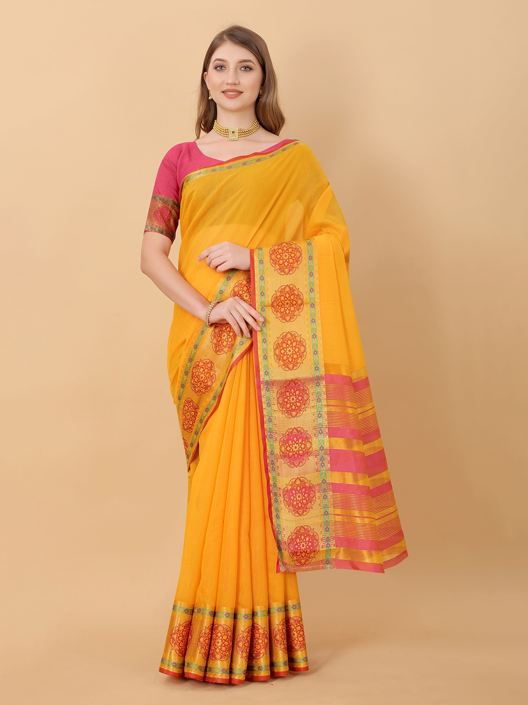 

VEDANT VASTRAM Striped Zari Banarasi Saree, Mustard