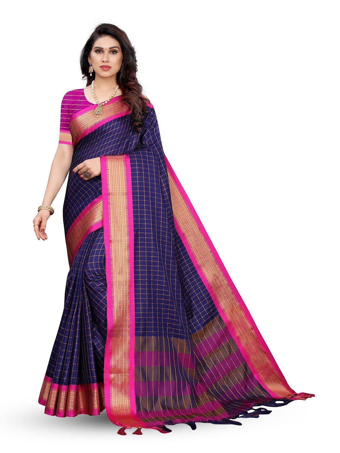 

VEDANT VASTRAM Checked Zari Silk Uppada Saree, Navy blue