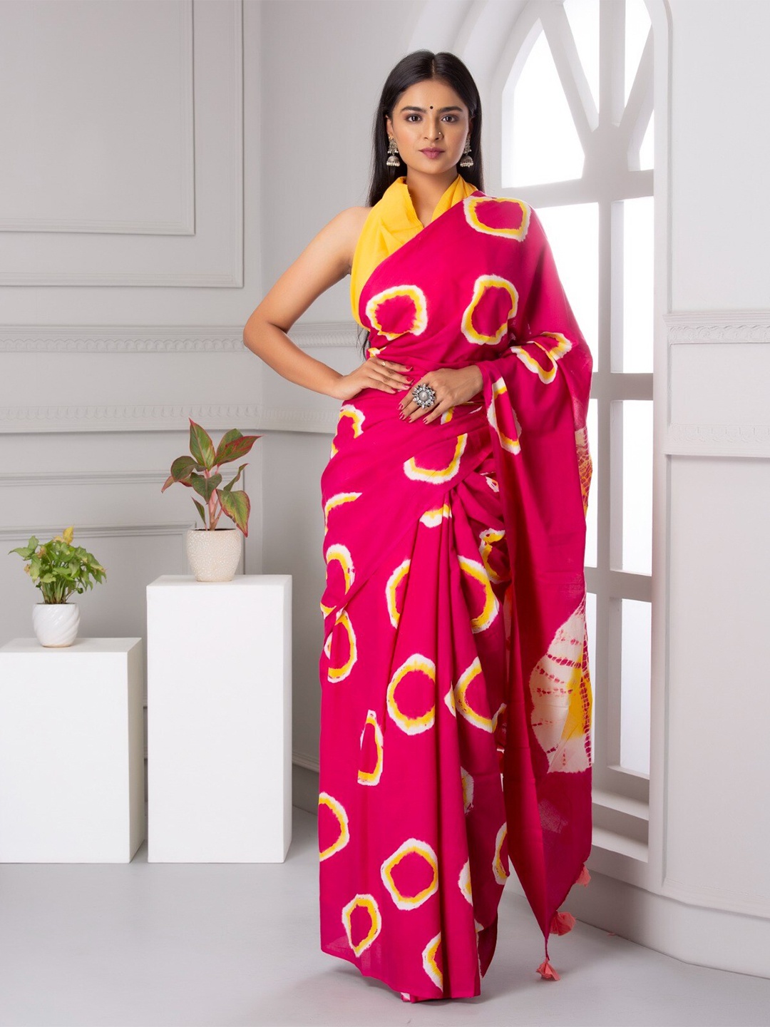 

clothonus Tie and Dye Pure Cotton Block Print Saree, Pink