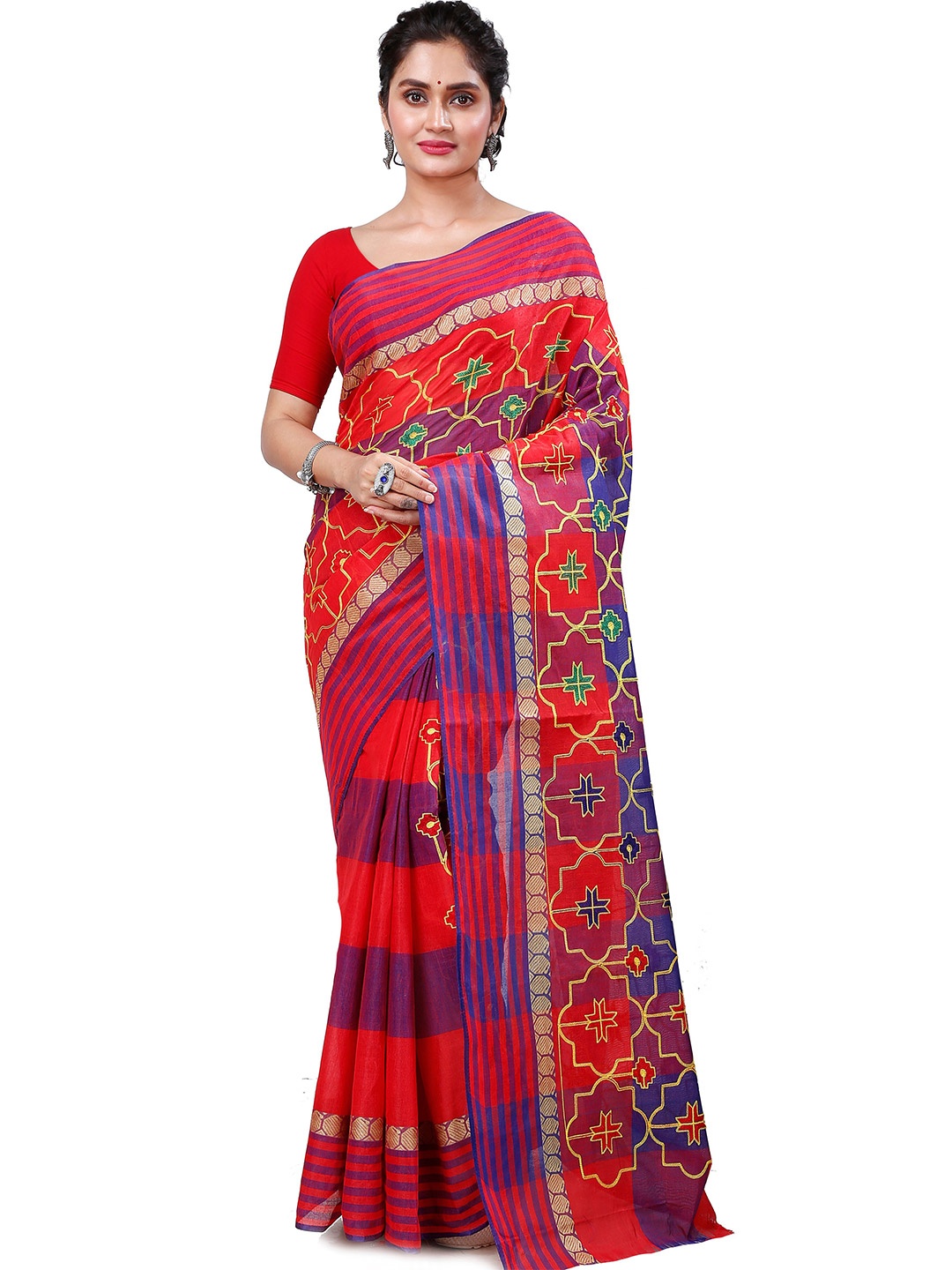 

DipDiya Floral Embroidered Pure Cotton Taant Zari Saree, Red