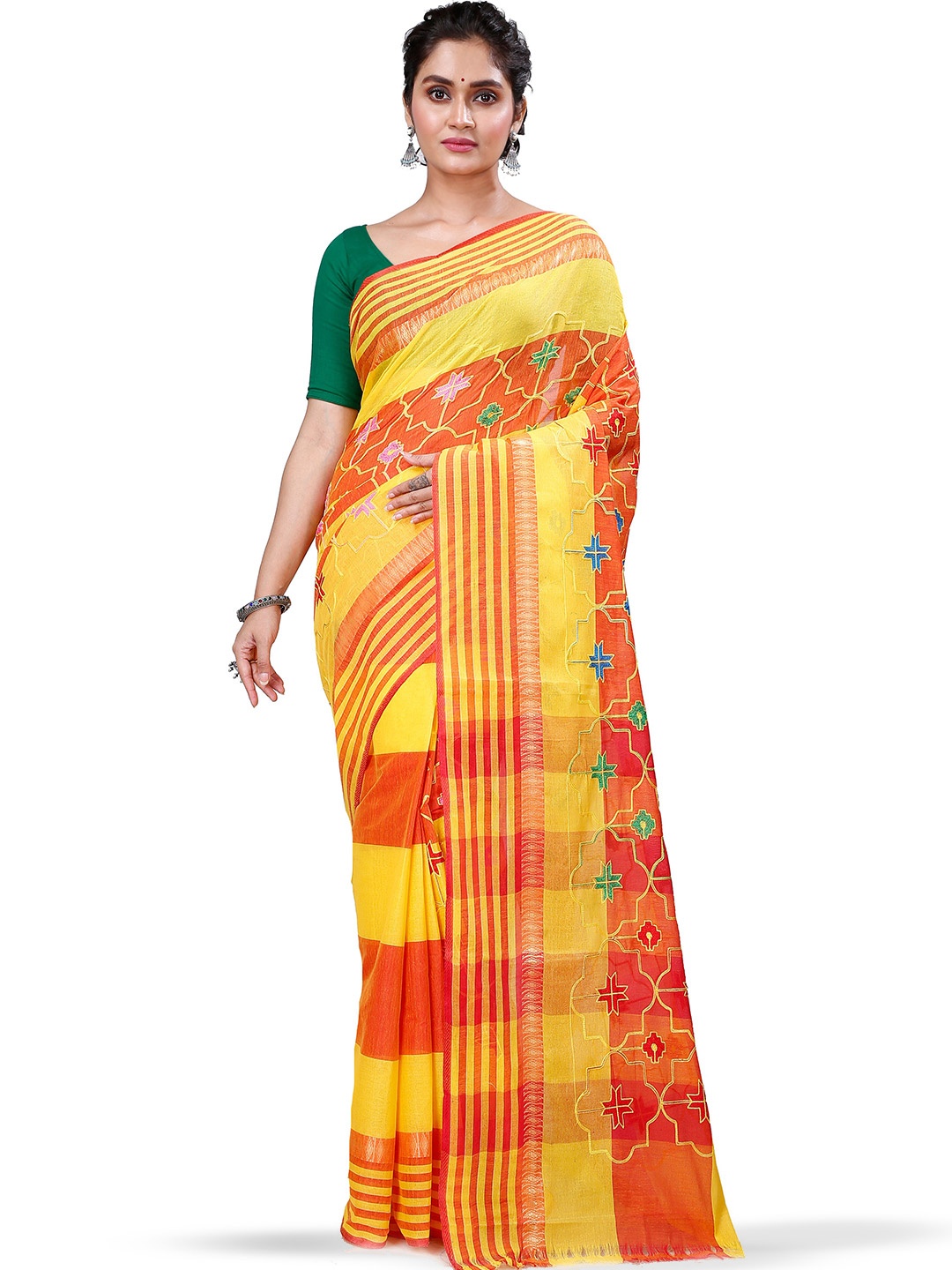 

DipDiya Ethnic Woven Design Pure Cotton Taant Saree, Yellow