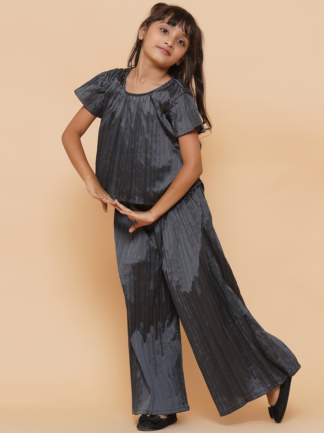 

Aks Kids Girls Taffeta Pleated Round Neck Top with Palazzos, Grey