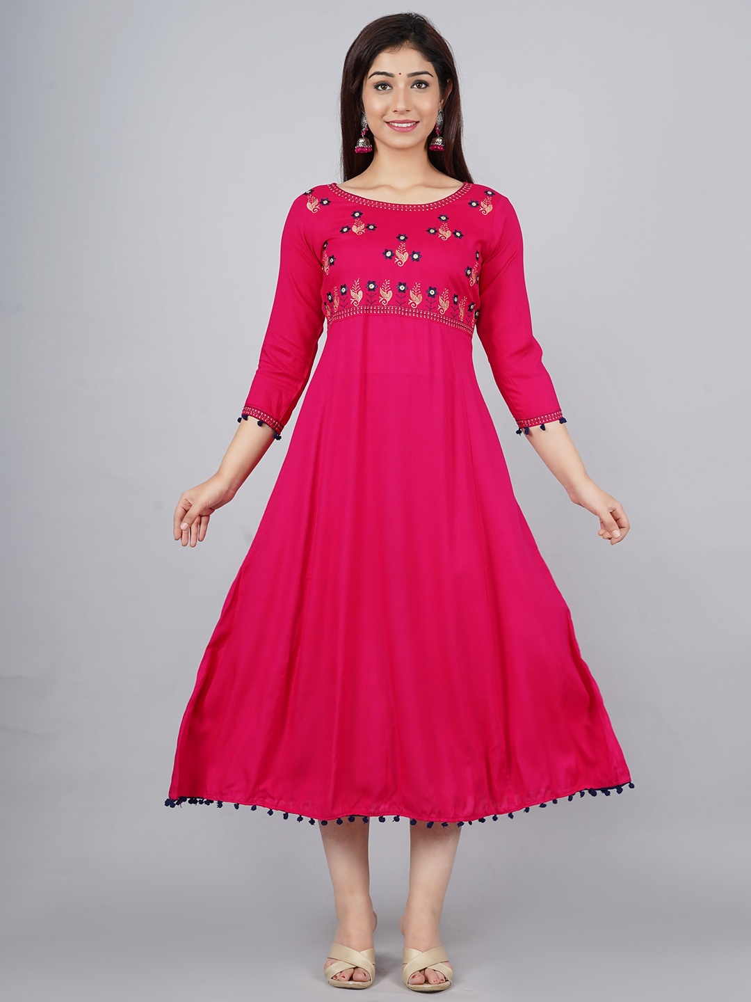 

ANJAYA Women Yoke Design Thread Work Anarkali Kurta, Pink
