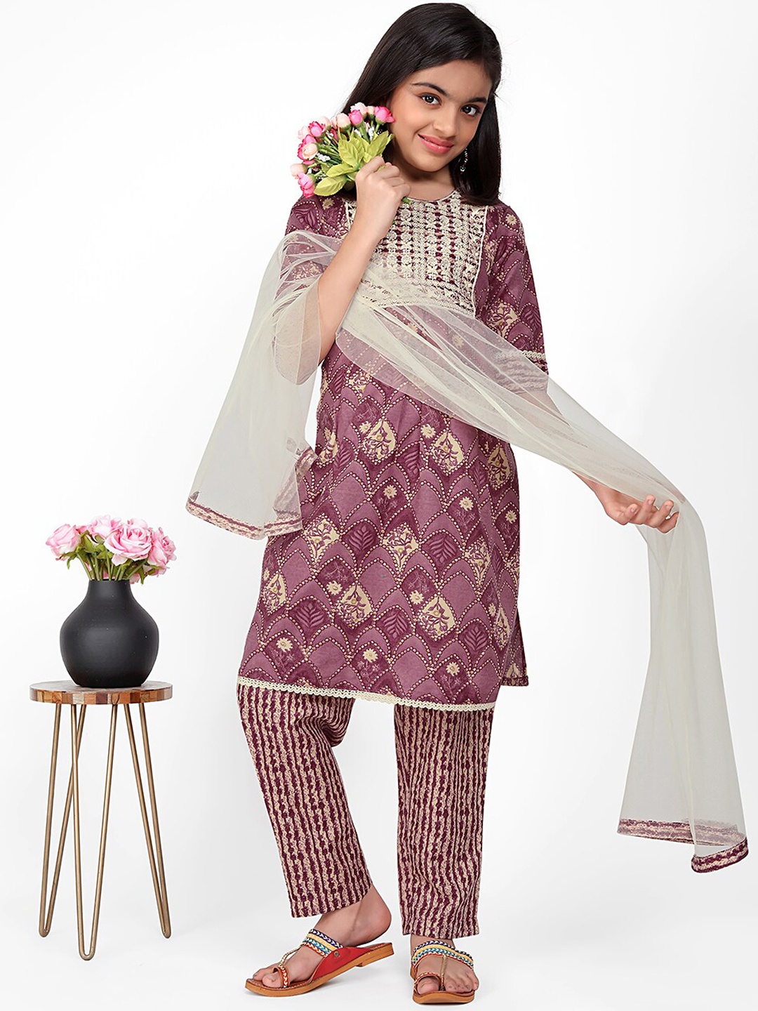 

BAESD Girls Ethnic Motifs Printed Thread Work Kurta & Trousers With Dupatta, Purple