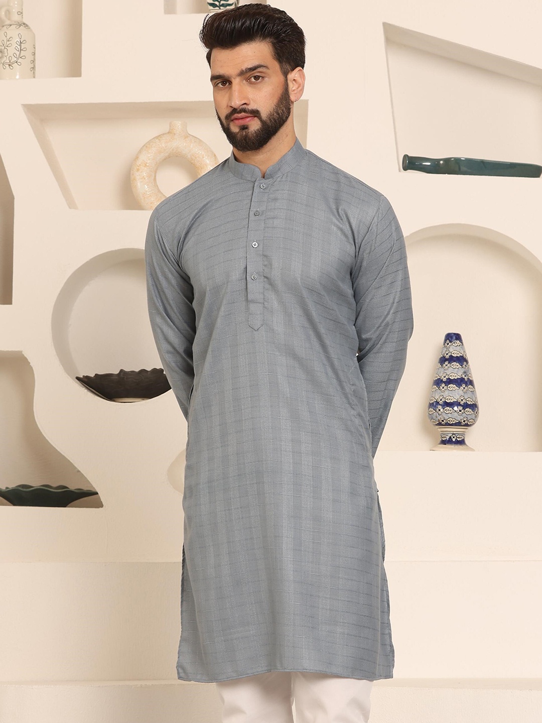 

Armaan Ethnic Mandarin Collar Straight Kurta, Grey