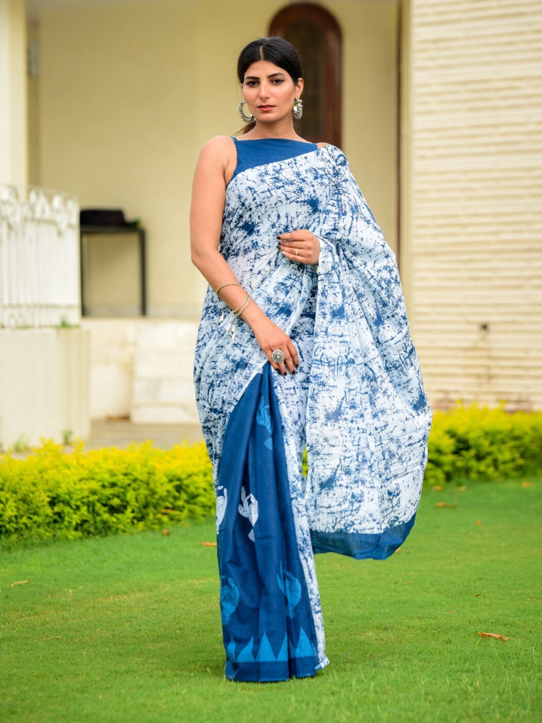 

KIAARON Abstract Pure Cotton Block Print Saree, Blue