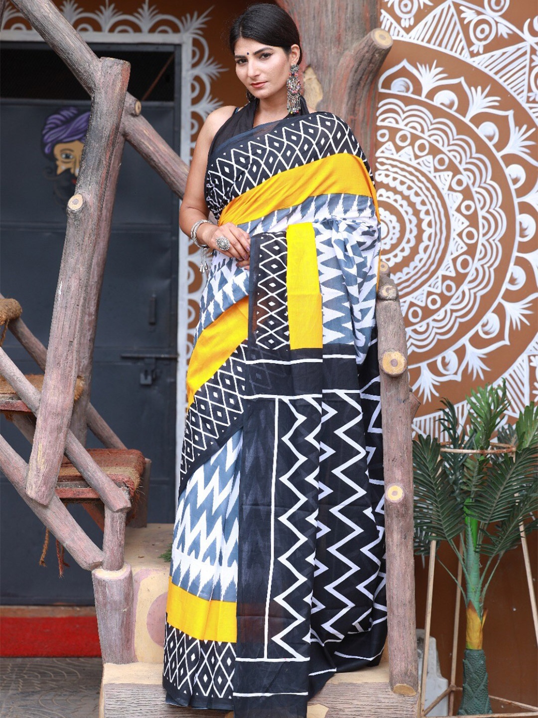 

KIAARON Geometric Pure Cotton Block Print Saree, Yellow