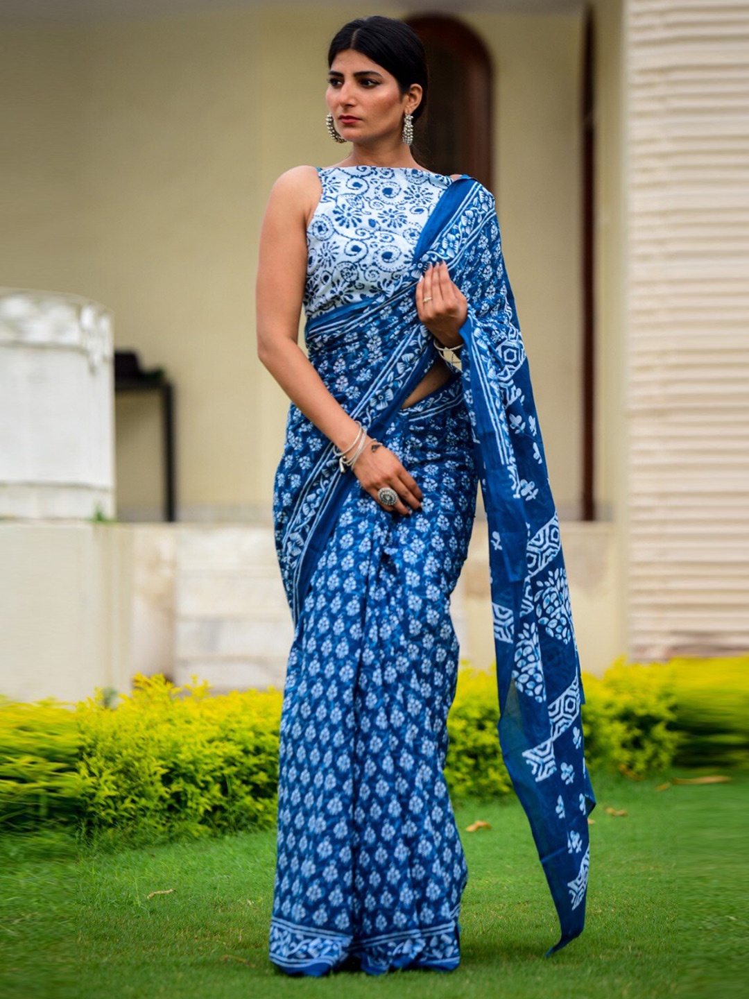 

clothonus Ethnic Motifs Pure Cotton Block Print Saree, Blue