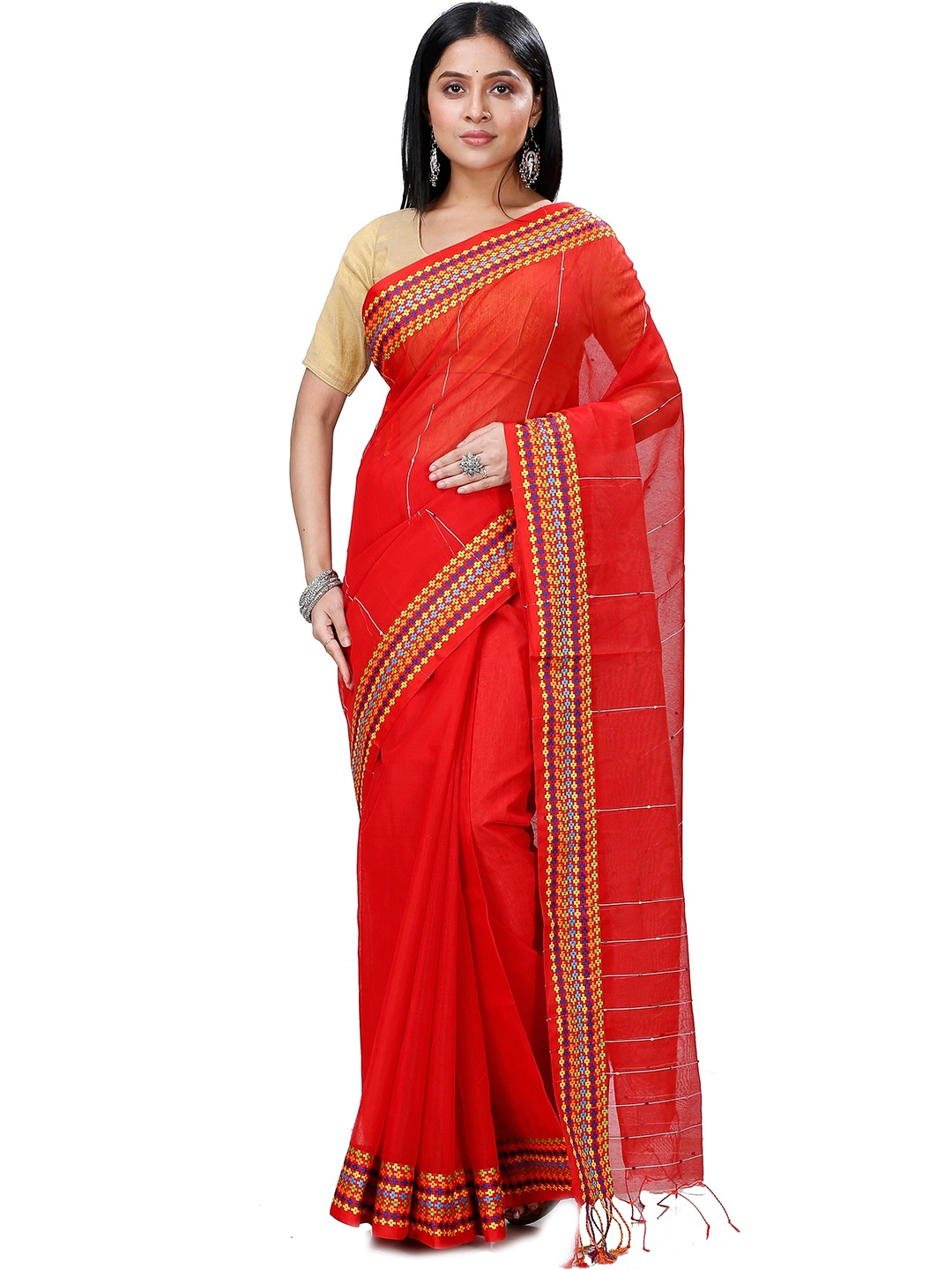 

PuJoy Striped Taant Saree, Red