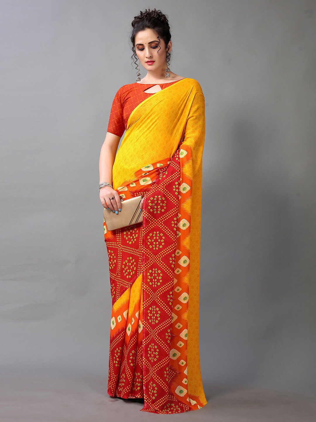 

Shaily Bandhani Printed Saree, Yellow