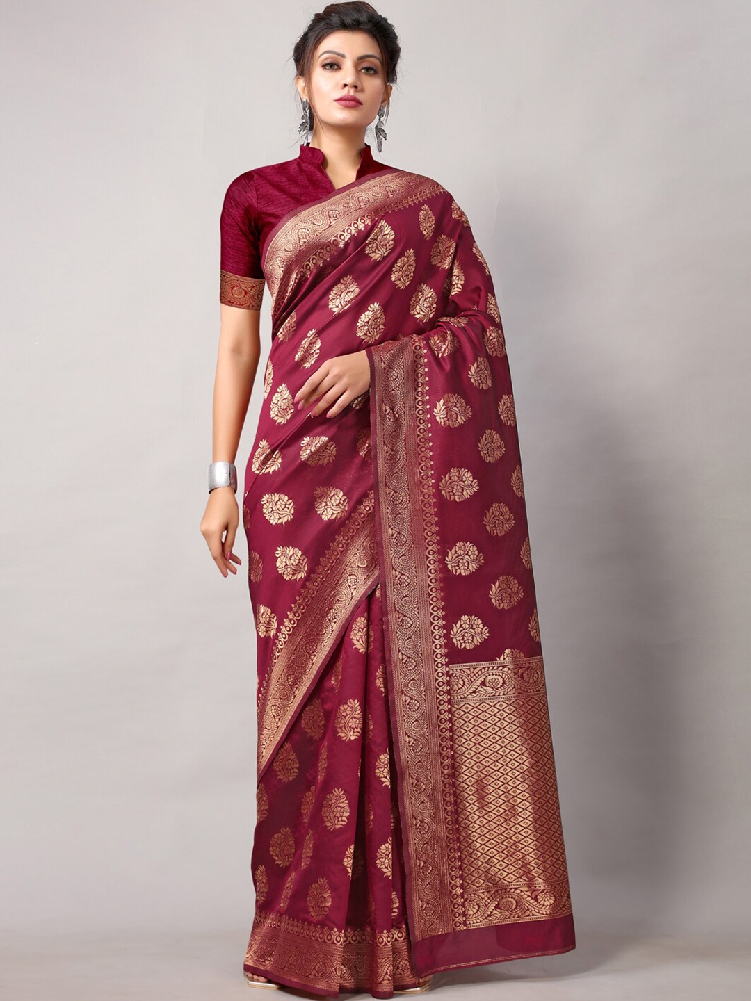 

Shaily Ethnic Motifs Woven Design Zari Saree, Maroon