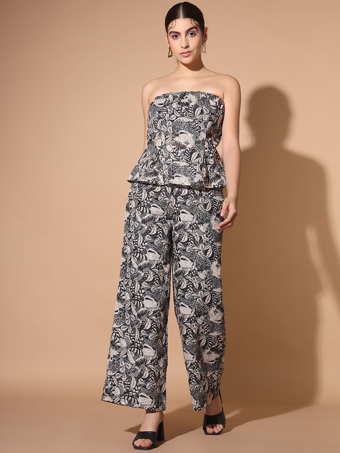 

SCORPIUS Printed Strapless Top With Trousers Co-Ords, Black