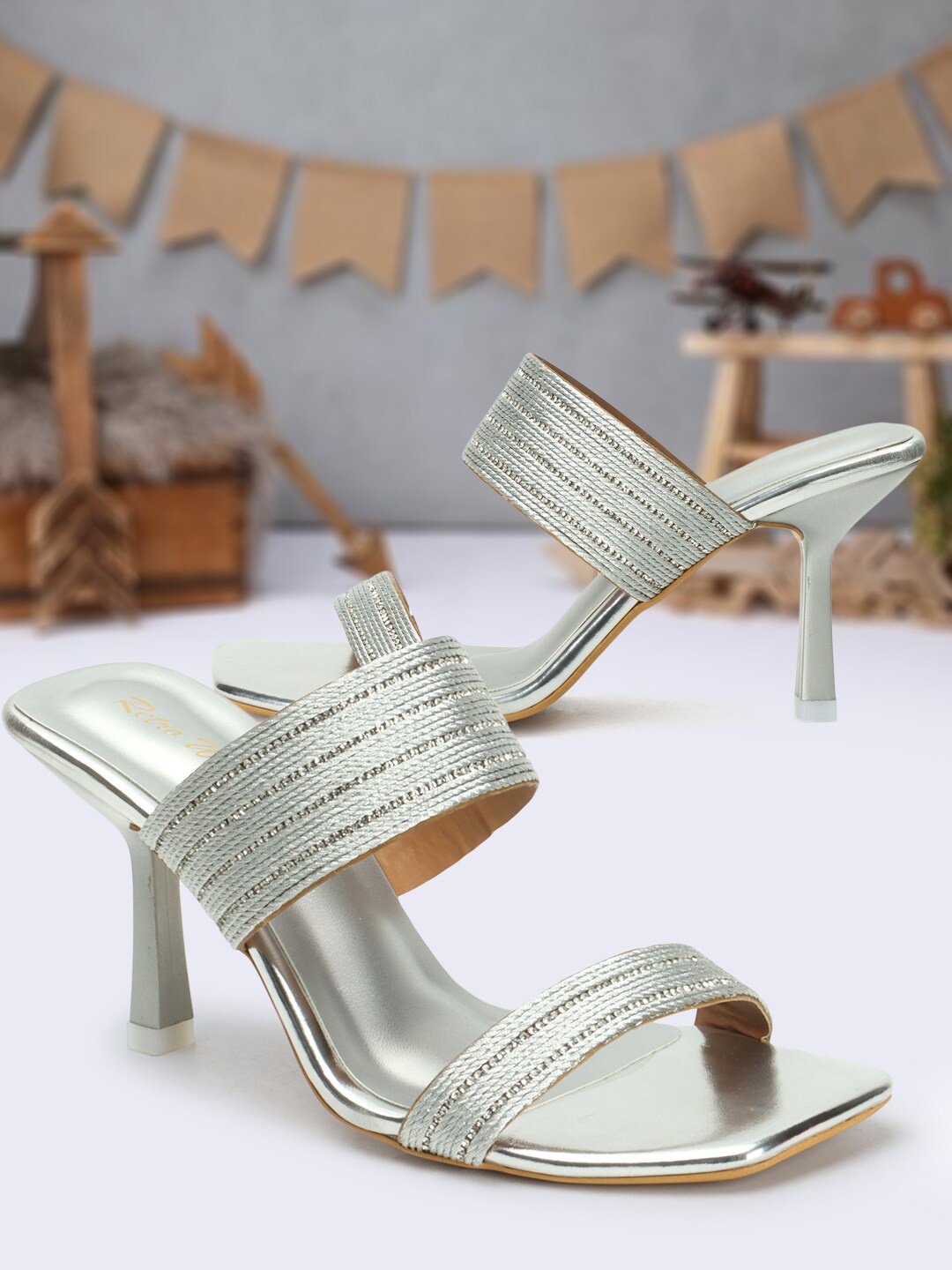 

Retro Walk Embellished Slim Heels, Silver