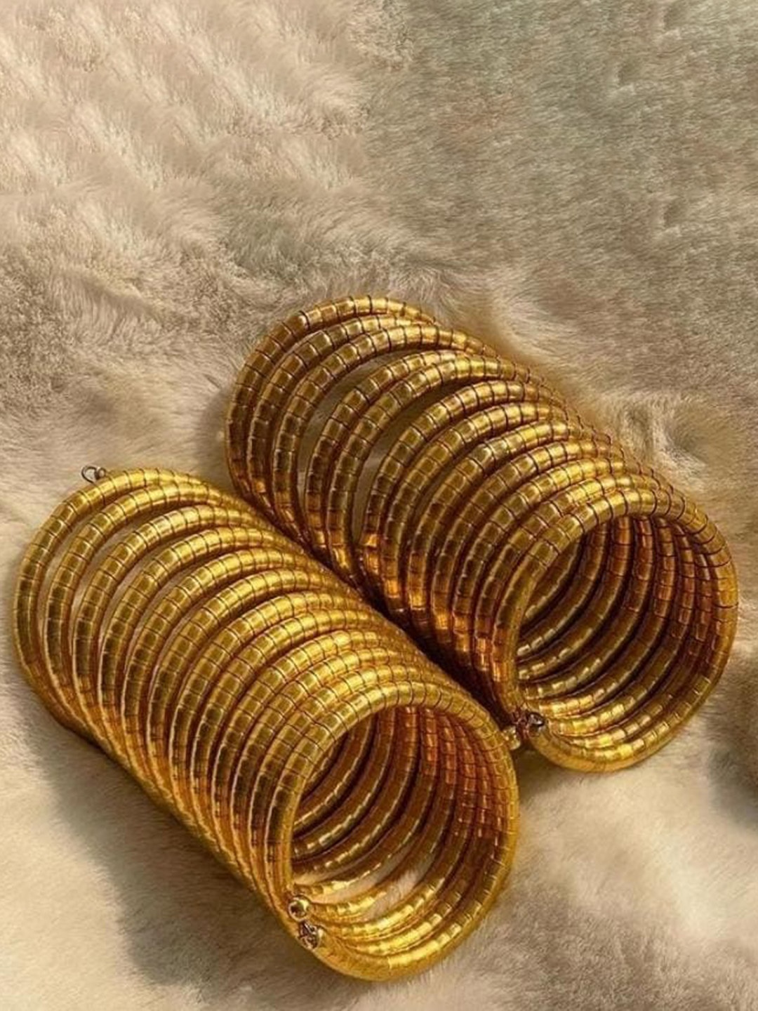 

PRASUB Gold-Plated Spiral Bracelet