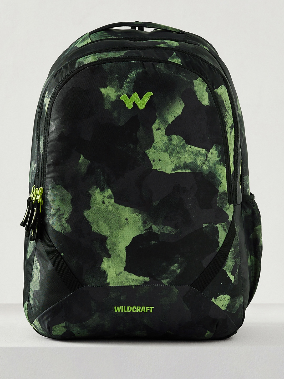 

Wildcraft Unisex Abstract Printed Backpack-Up to 18 inch, Black