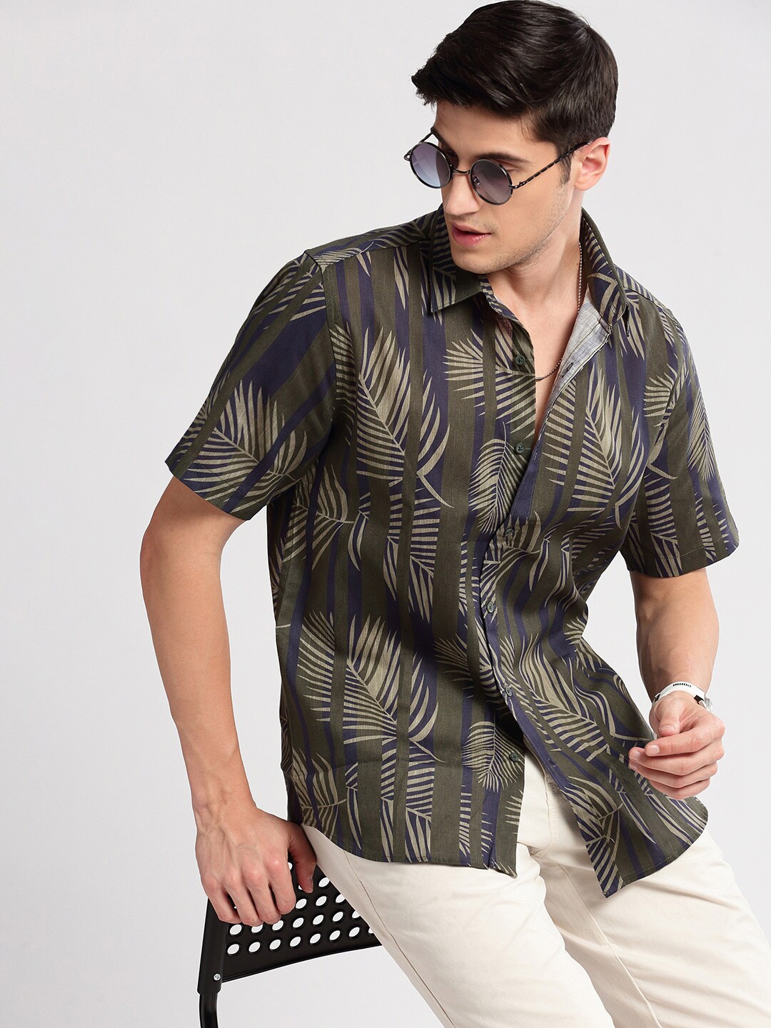 

SHOWOFF Smart Slim Fit Floral Printed Cotton Casual Shirt, Green
