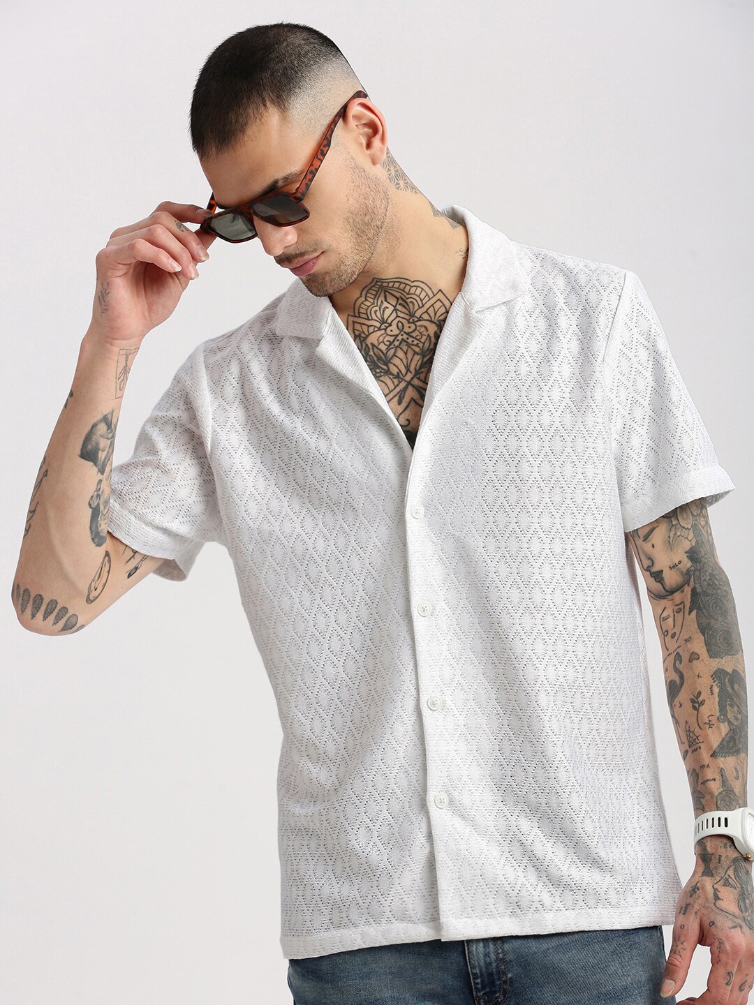 

SHOWOFF Standard Slim Fit Sheer Printed Cotton Casual Crochet Shirt, White