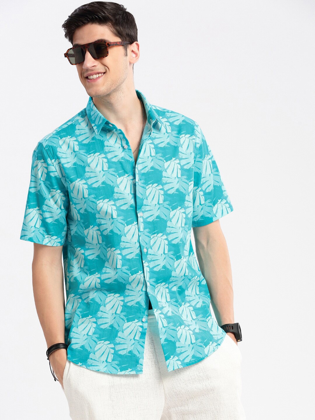 

SHOWOFF Smart Slim Fit Tropical Printed Twill Weave Cotton Casual Shirt, Turquoise blue