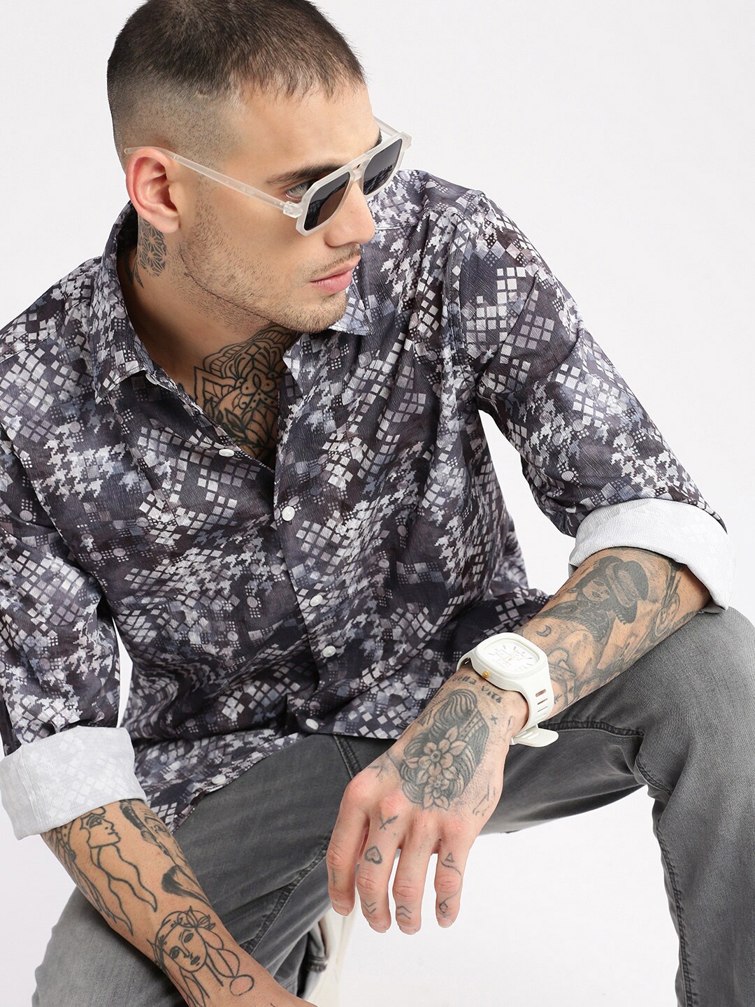 

SHOWOFF Standard Slim Fit Abstract Printed Spread Collar Cotton Casual Shirt, Grey