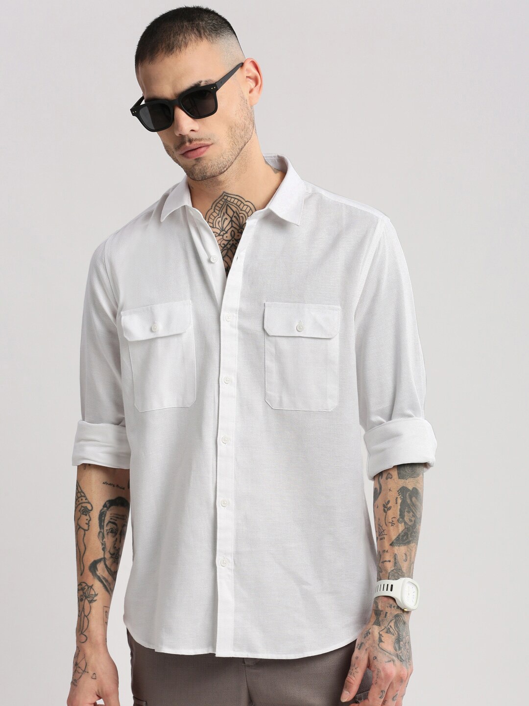 

SHOWOFF Standard Slim Fit Spread Collar Oxford Cotton Casual Shirt, White