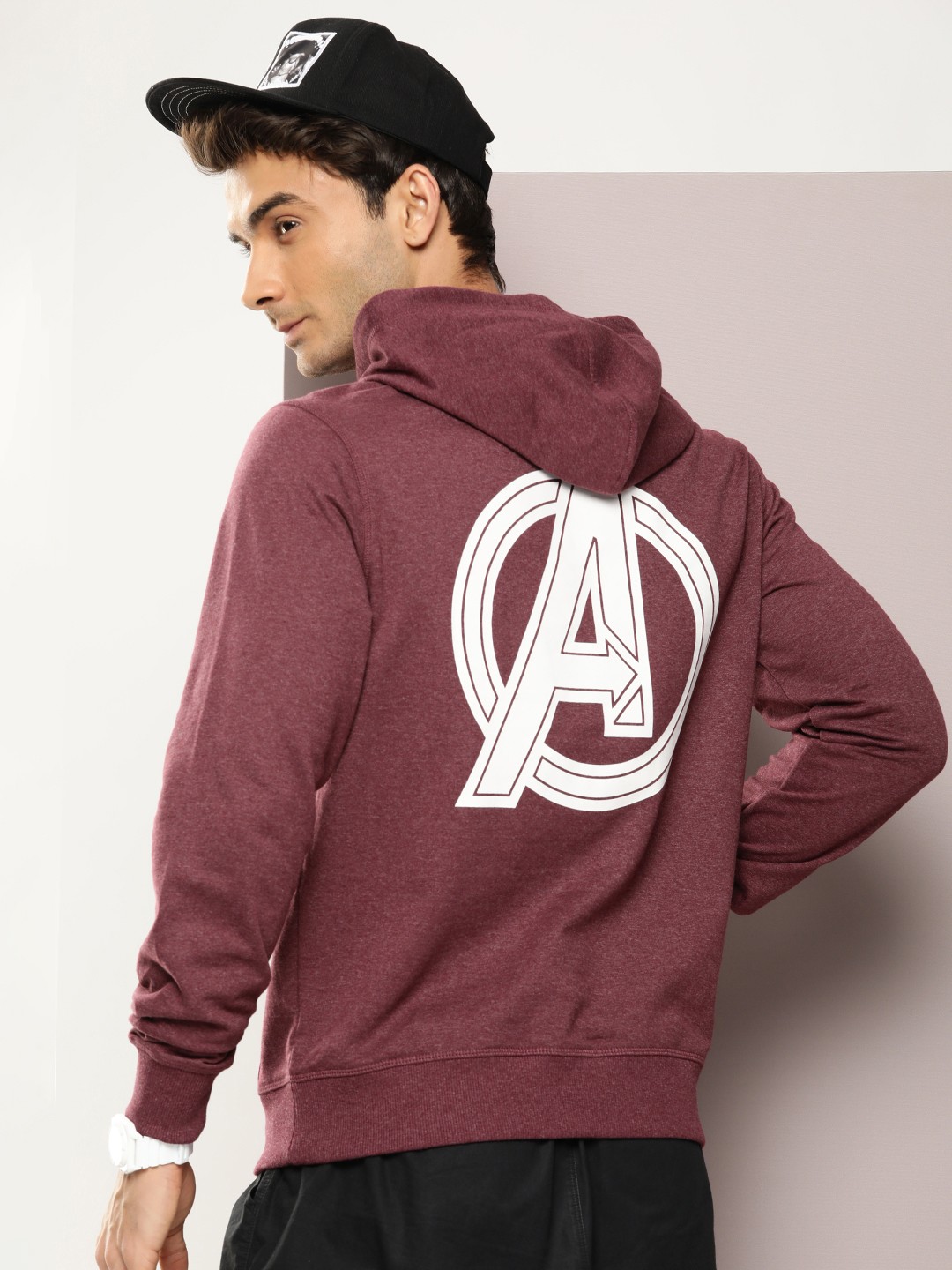 

Kook N Keech Men Avengers Printed Hooded Sweatshirt, Maroon