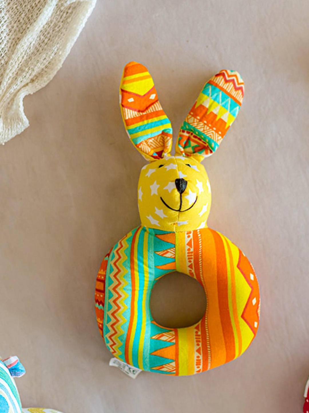 

ilearnngrow Infants Organic Cotton Kangroo Face Rattle Toy, Yellow