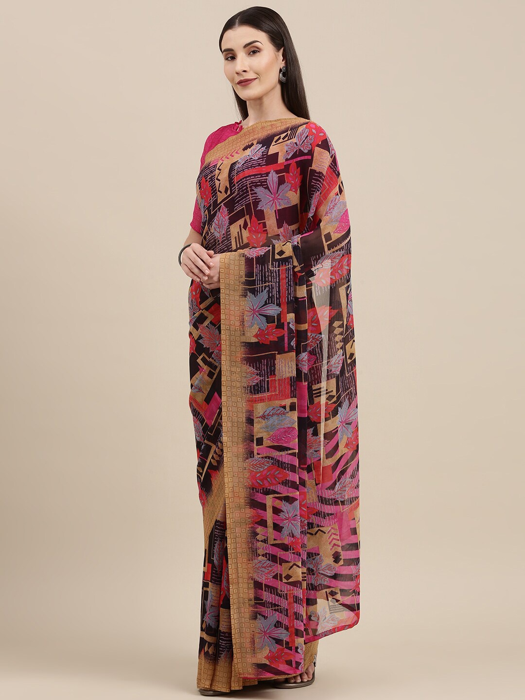 

KALINI Geometric Printed Saree, Black