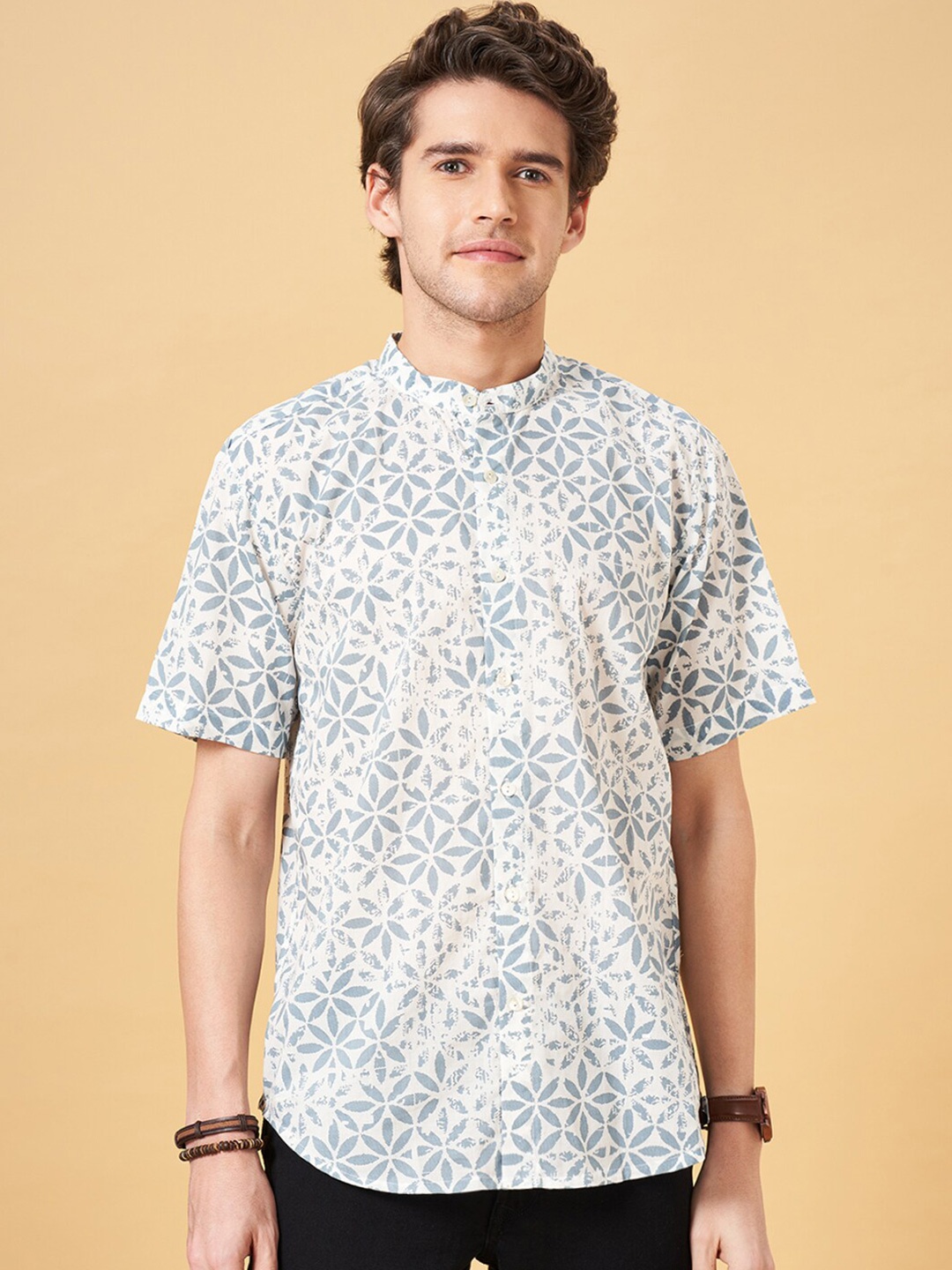 

indus route by Pantaloons Floral Printed Mandarin Collar Short Sleeves Cotton Casual Shirt, Blue