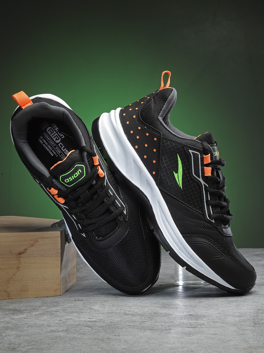 

ASIAN Men Textured Memory Foam Insole Sneakers, Black