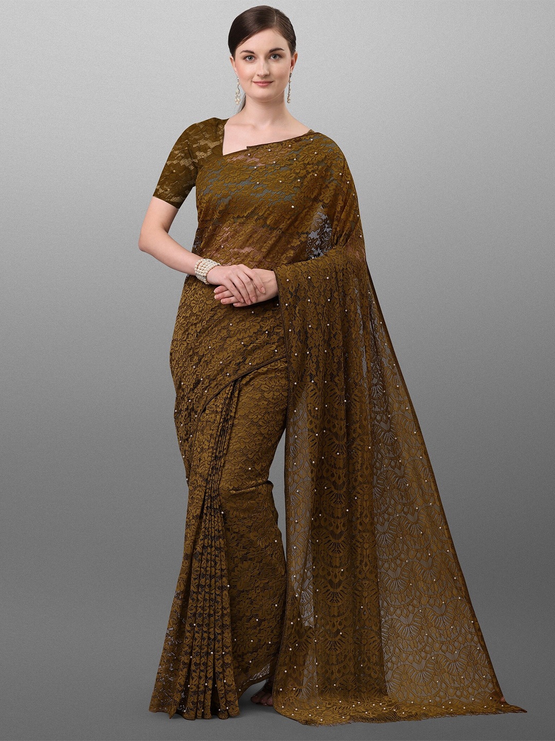 

VEDANT VASTRAM Floral Embellished Net Saree, Olive