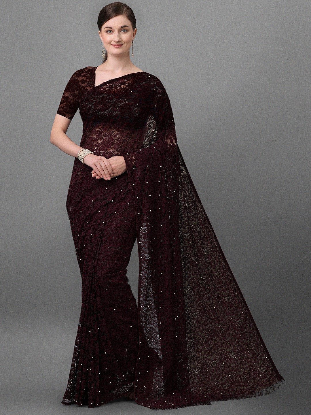 

VEDANT VASTRAM Embellished Beads and Stones Net Saree, Purple