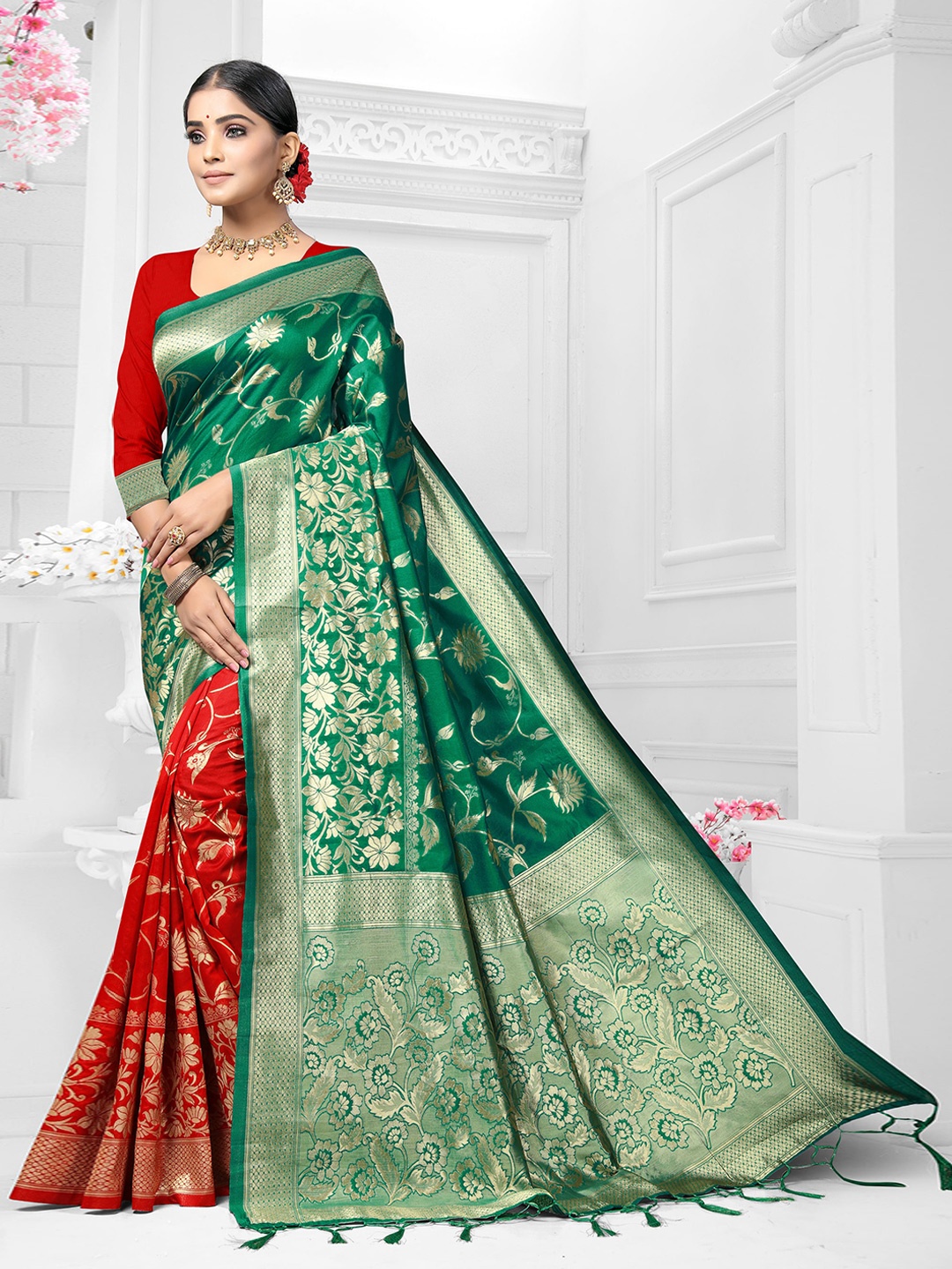 

VEDANT VASTRAM Woven Design Zari Half and Half Banarasi Saree, Green