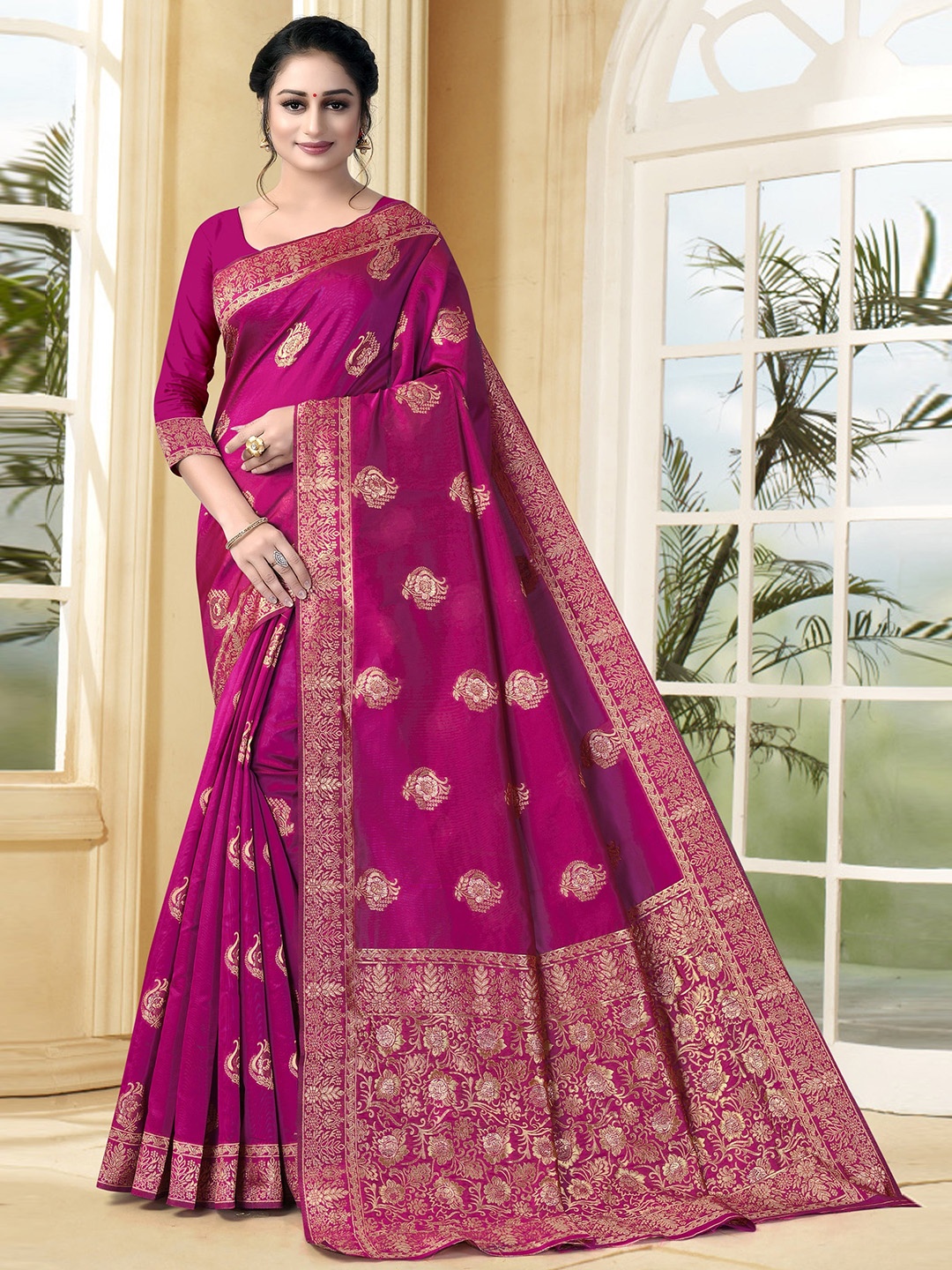 

VEDANT VASTRAM Floral Zari Banarasi Saree, Pink