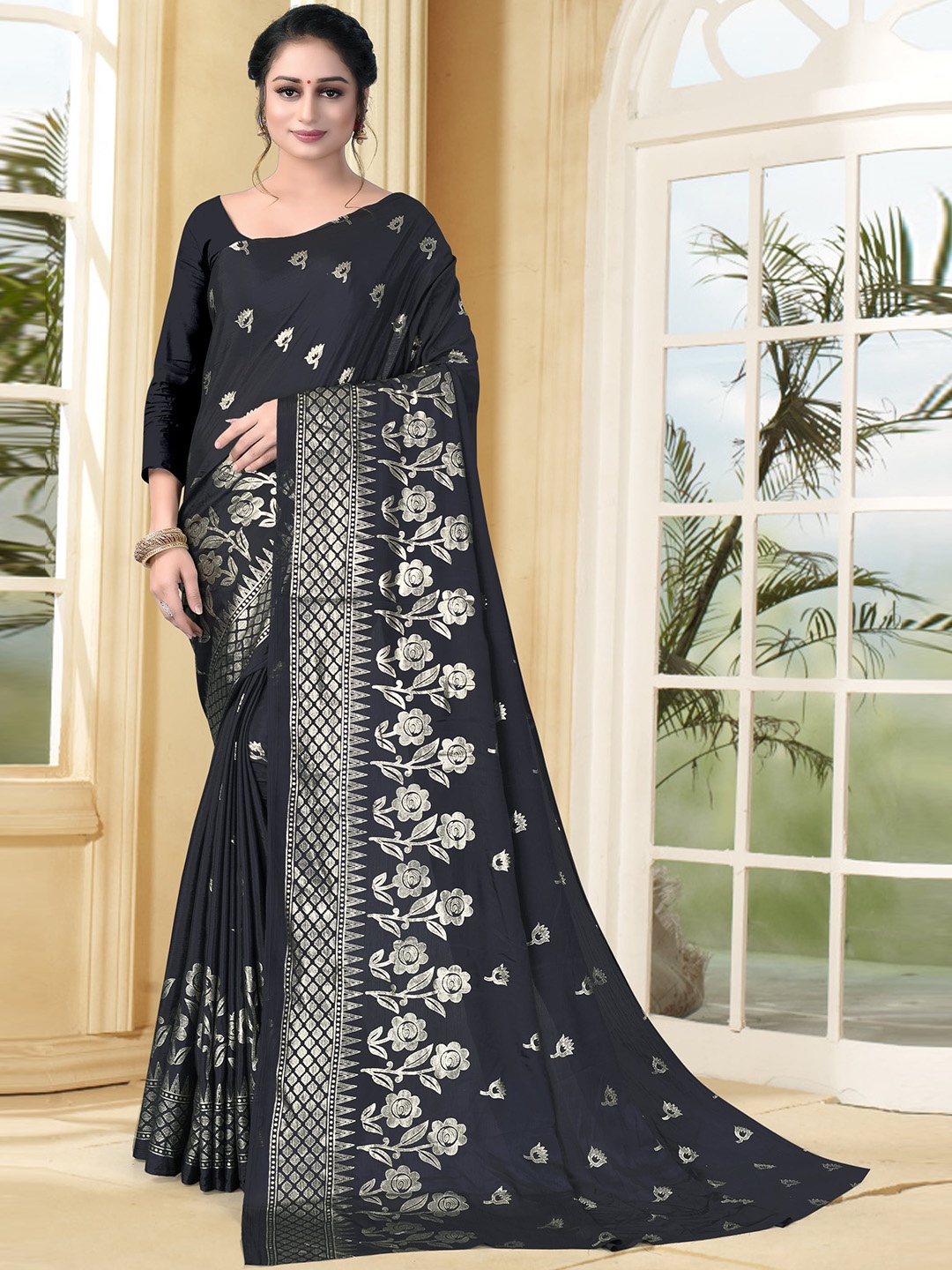 

VEDANT VASTRAM Floral Foil Print Saree, Grey