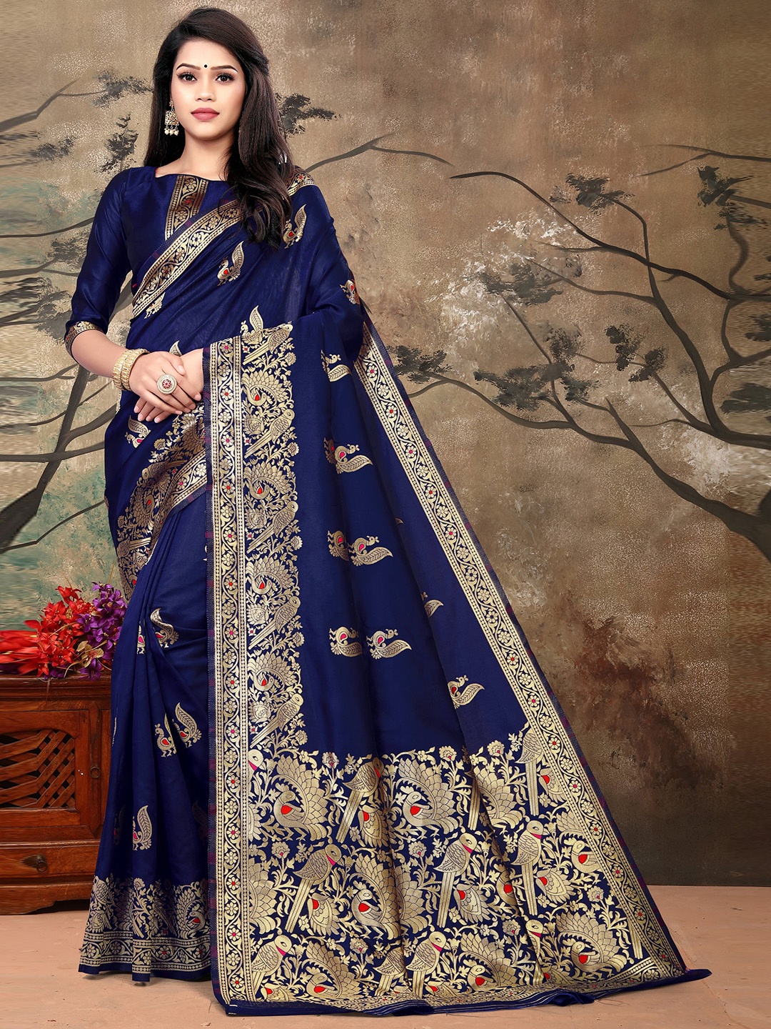 

VEDANT VASTRAM Woven Design Zari Banarasi Saree, Navy blue