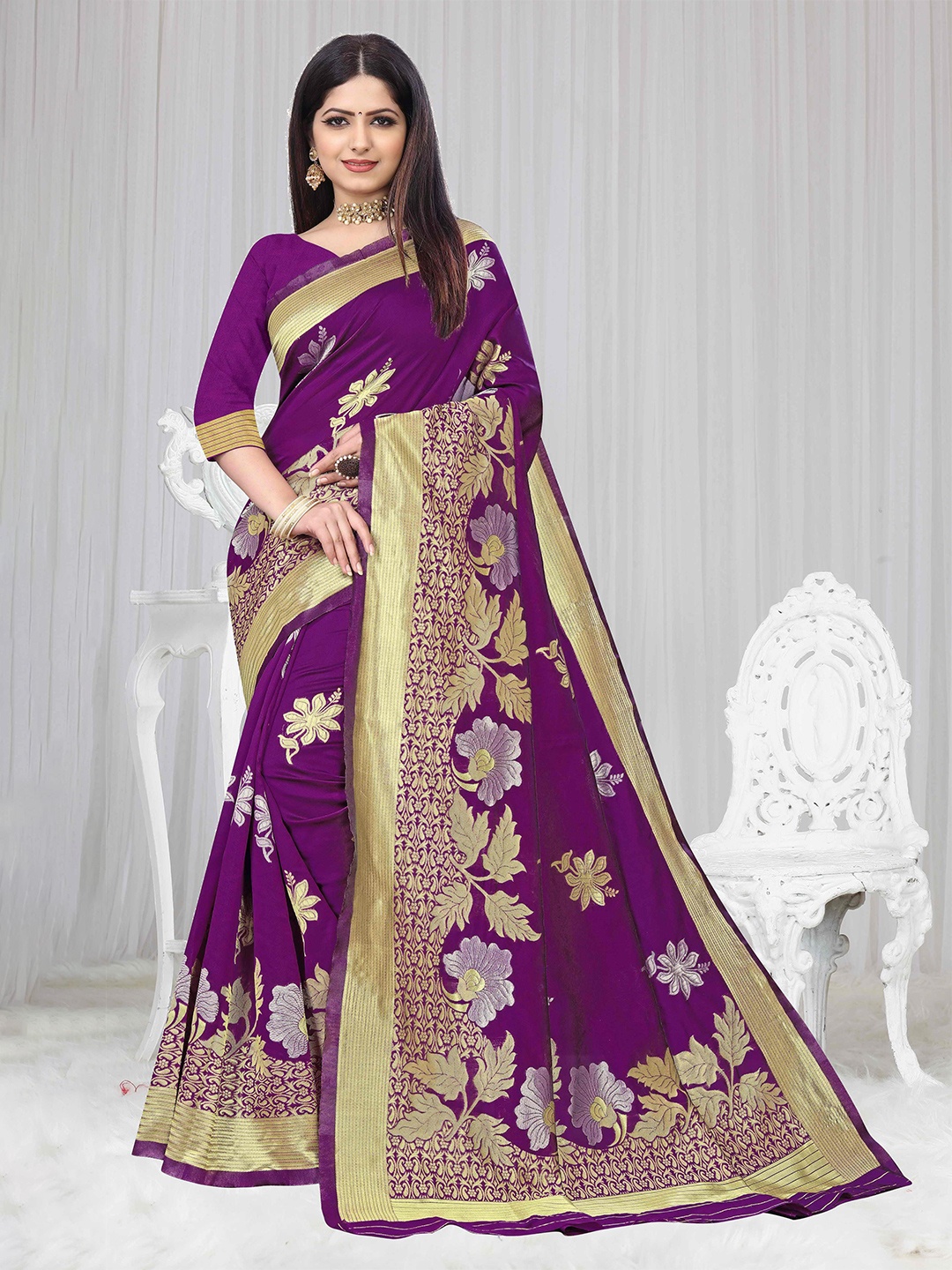 

VEDANT VASTRAM Floral Woven Design Zari Designer Banarasi Saree, Purple