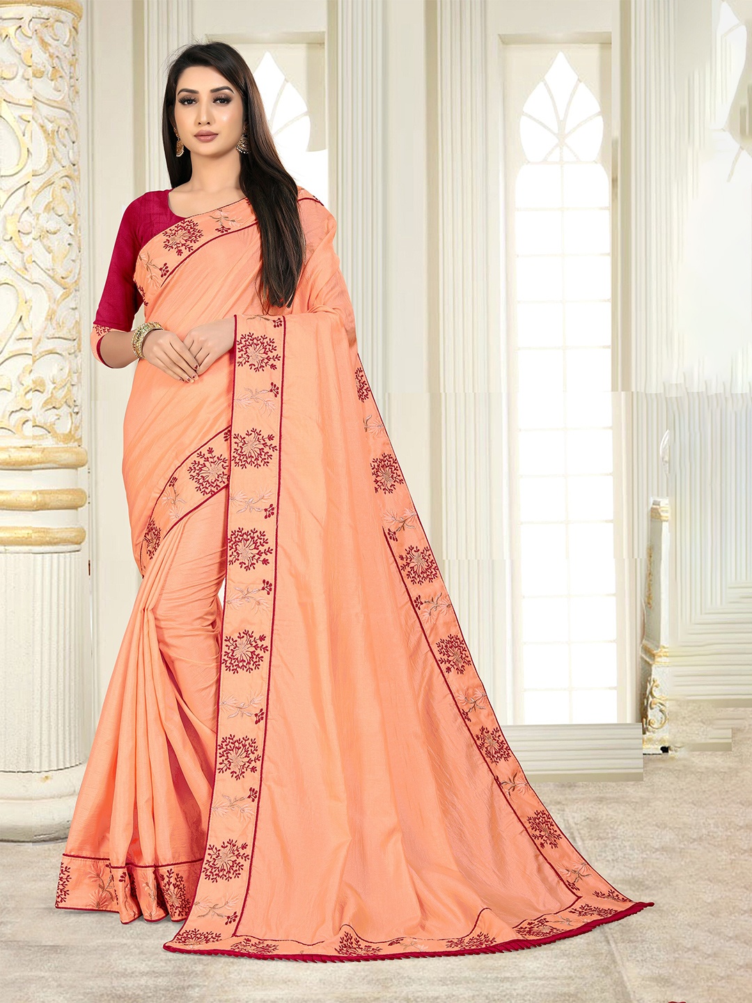 

VEDANT VASTRAM Embroidered Saree, Peach