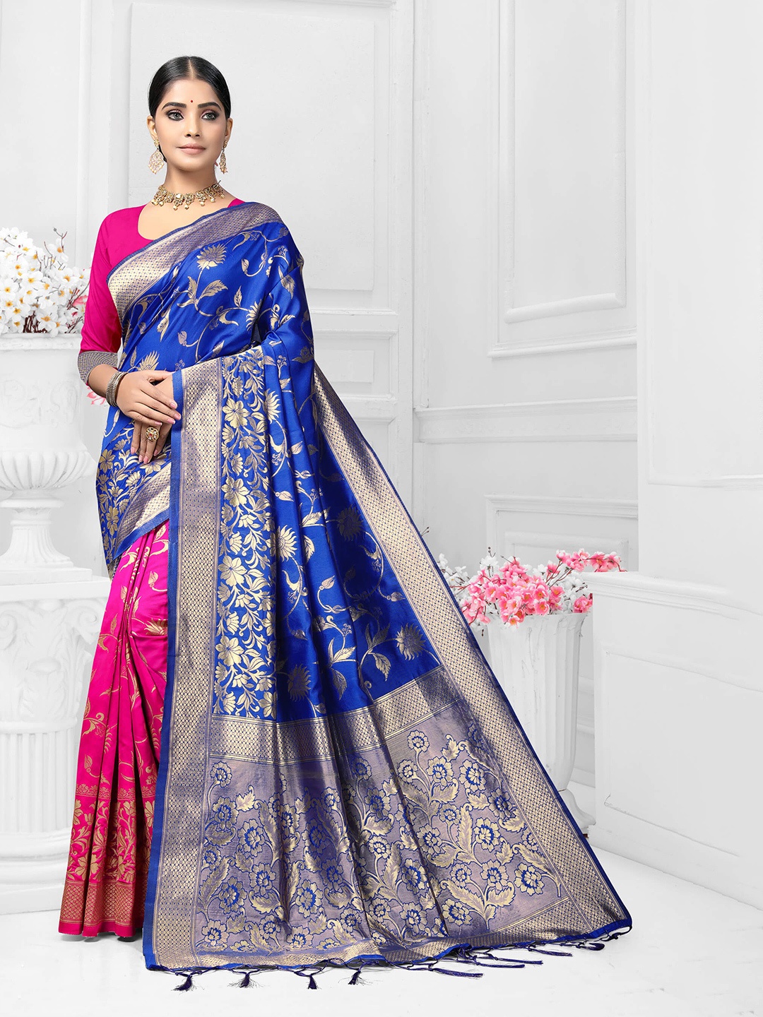 

VEDANT VASTRAM Woven Design Zari Half and Half Banarasi Saree, Blue