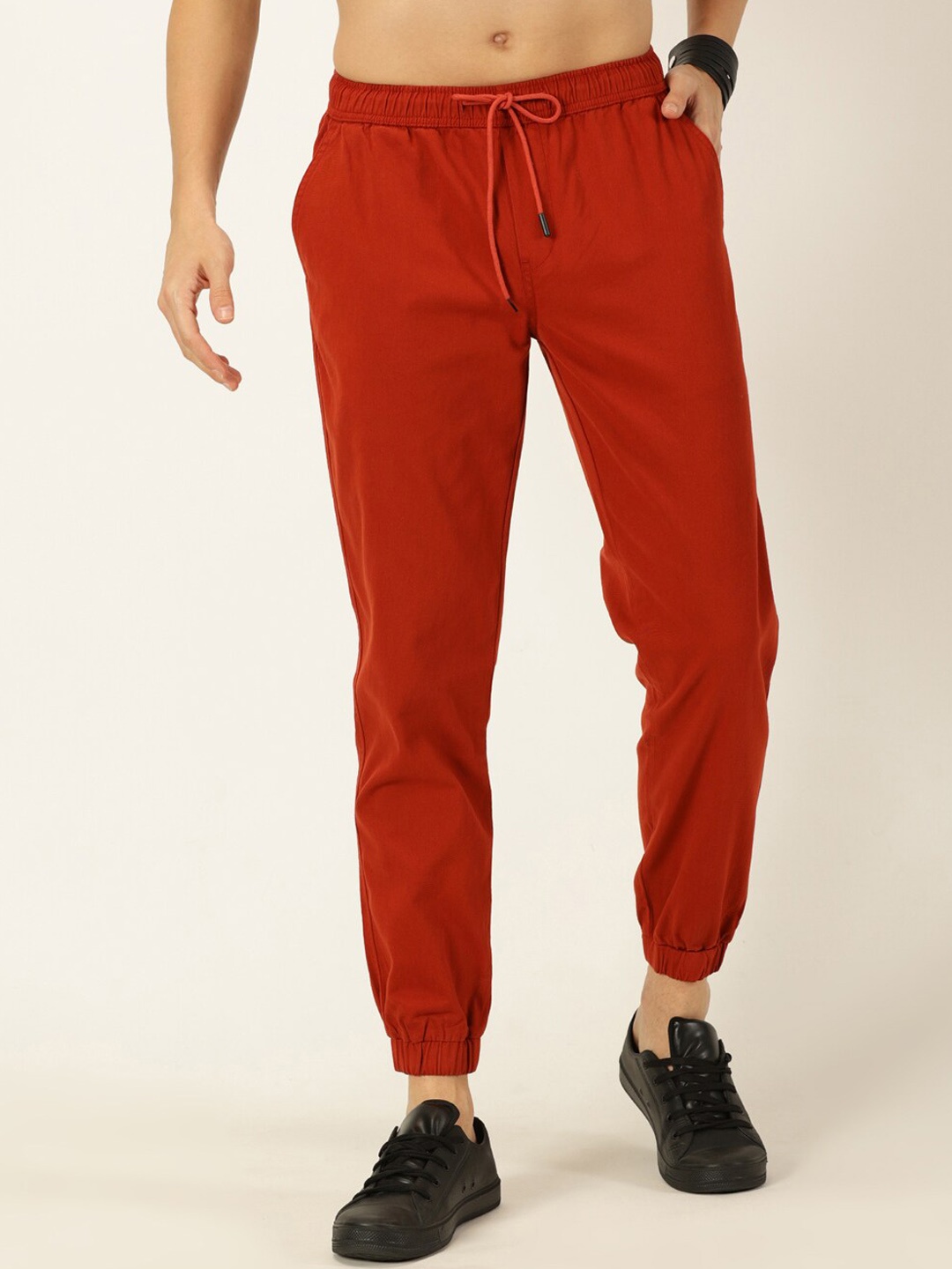 

Provogue Men Mid-Rise Smart Slim Fit Easy Wash Joggers, Red