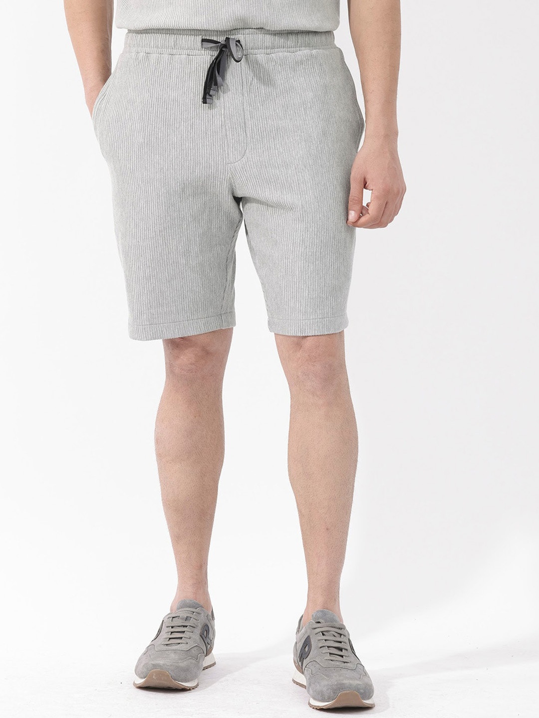 

RARE RABBIT Men Breto Mid-Rise Cotton Shorts, Grey melange