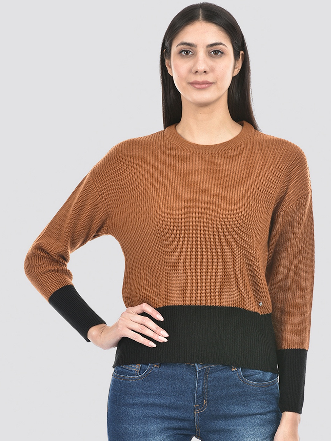 

Numero Uno Colourblocked Acrylic Pullover, Brown